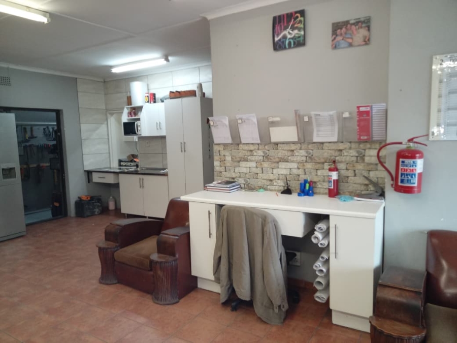 Commercial Property for Sale in Bodorp North West